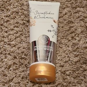Snowflakes & Cashmere Moisturizing Body Wash